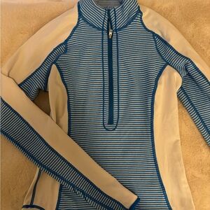 Reversible Lululemon quarter zip